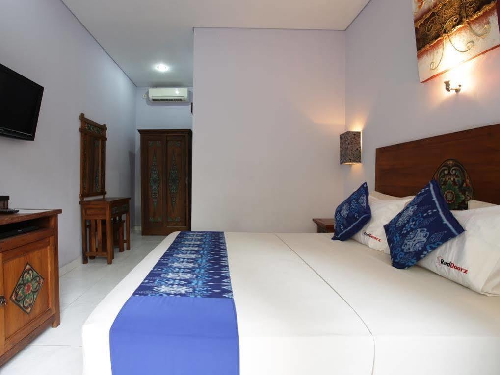 Reddoorz @ Pantai Cemara Sanur Hotel Exterior photo